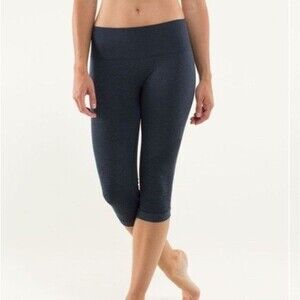 Lululemon Size 6 In The Flow Crop Leggings Navy Blue